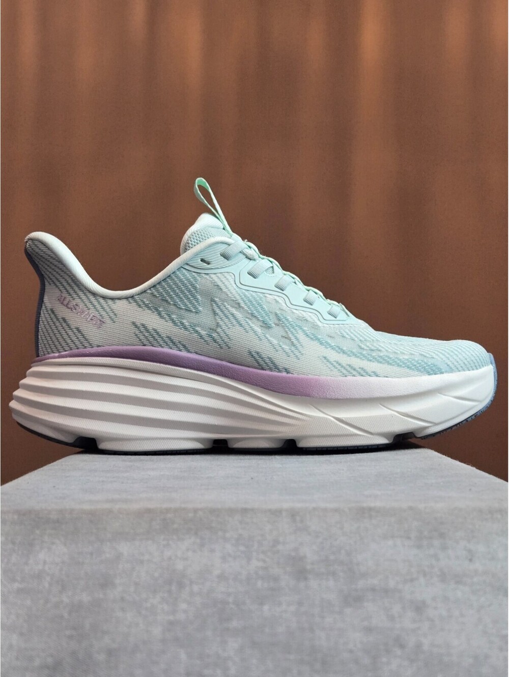 Allswift Running Shoes - Light Green (AWUMRS2512) Women's 8.5 BRAND NEW IN BOX